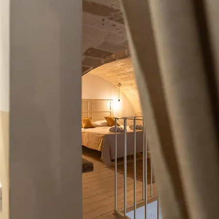 Nonna Elvira * Specchia Gallone