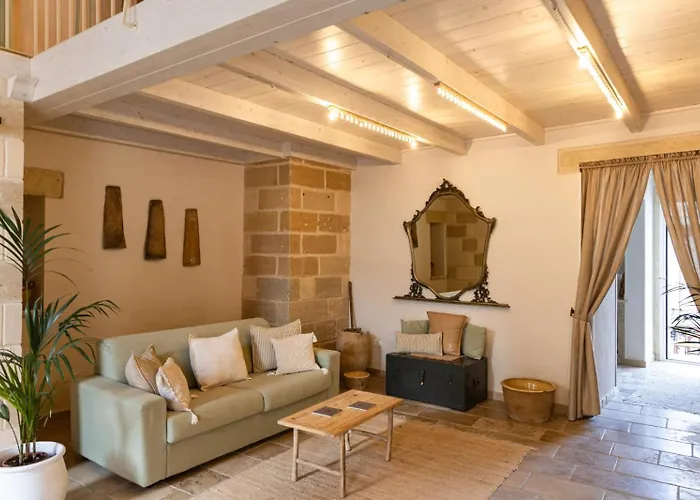 Nonna Elvira Nyaraló *